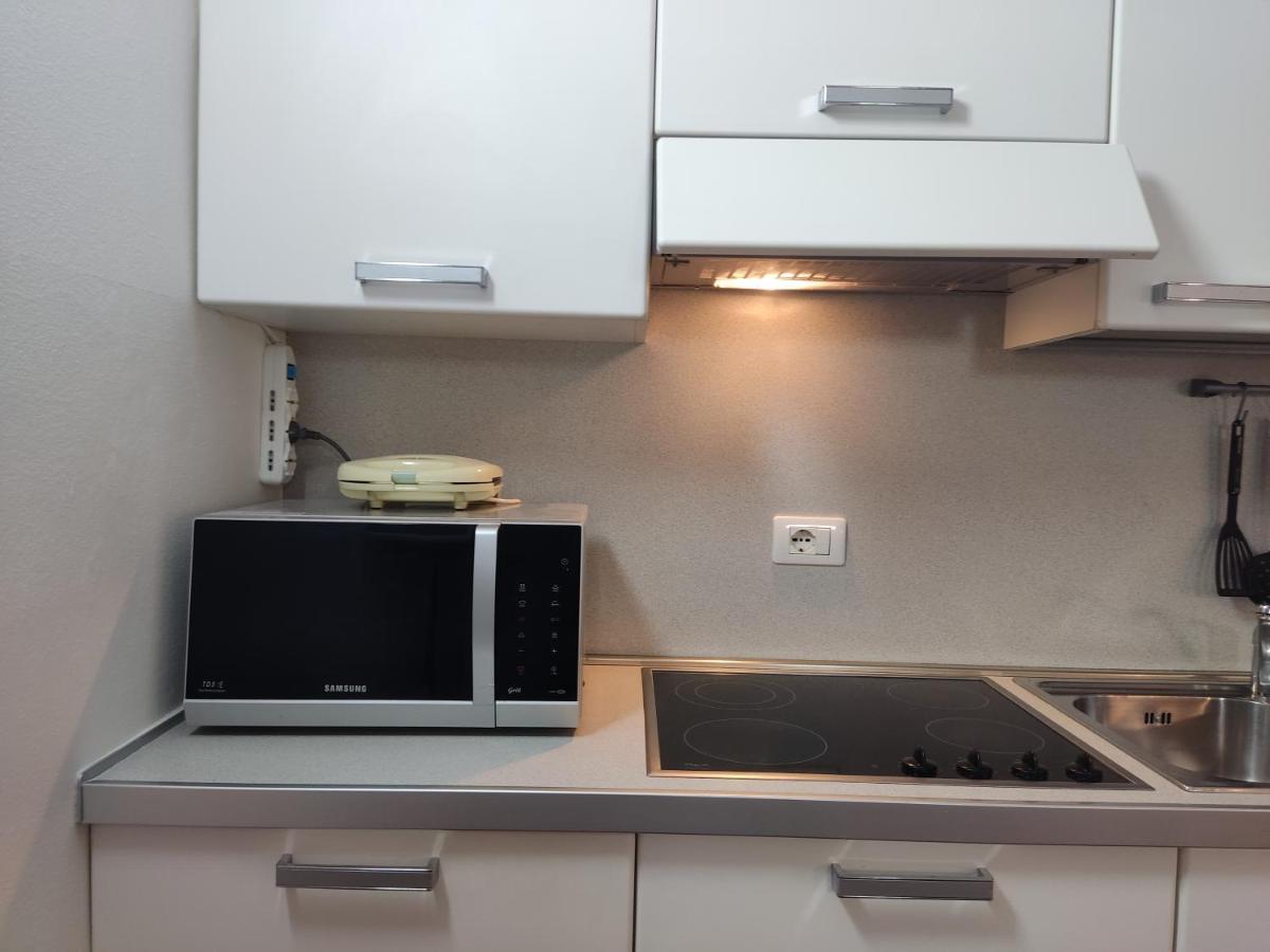 Jennifer House. Trento Esterno foto